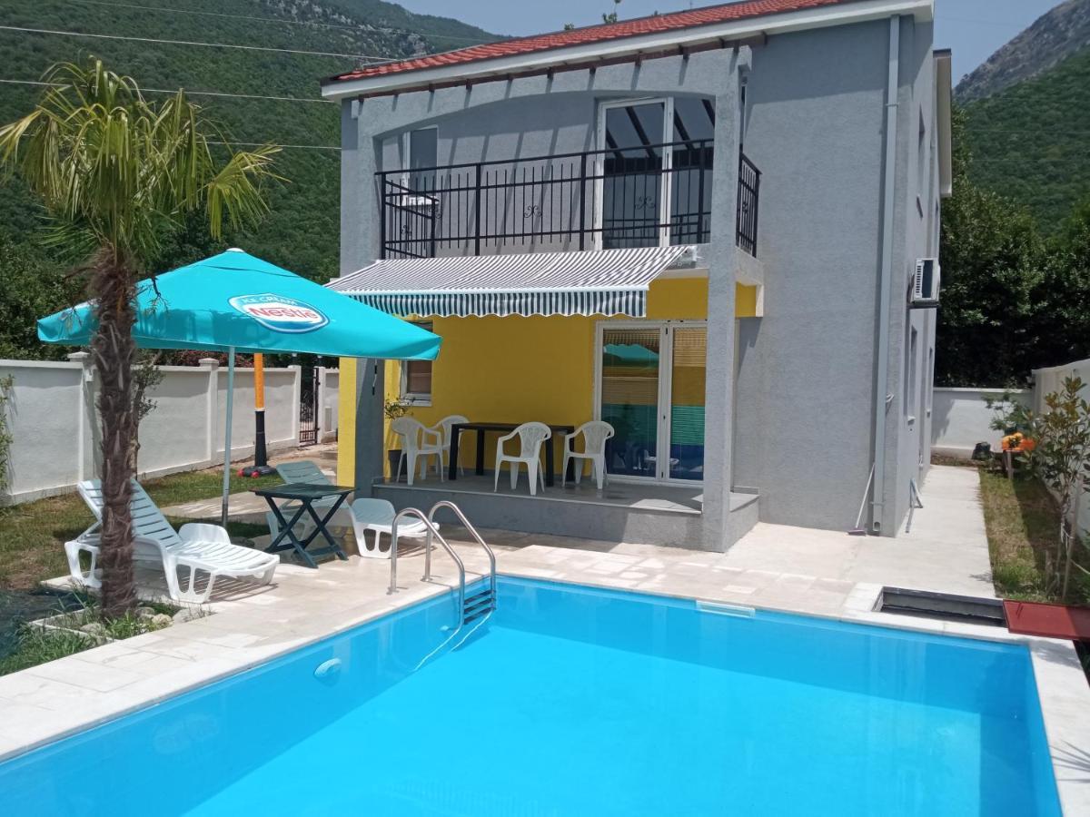House With Pool - Mitrovic Villa Herceg Novi Bagian luar foto